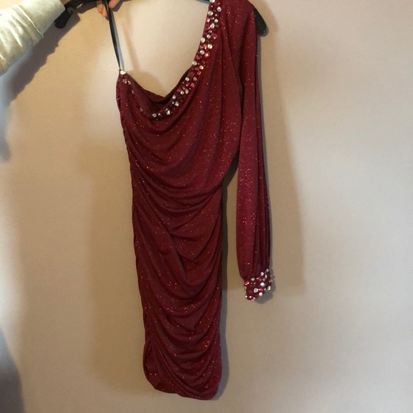 Homecoming dresses - Picture 4 of 8